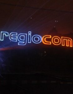regiocom GmbH, Lasershow bei der Einweihungsfeier